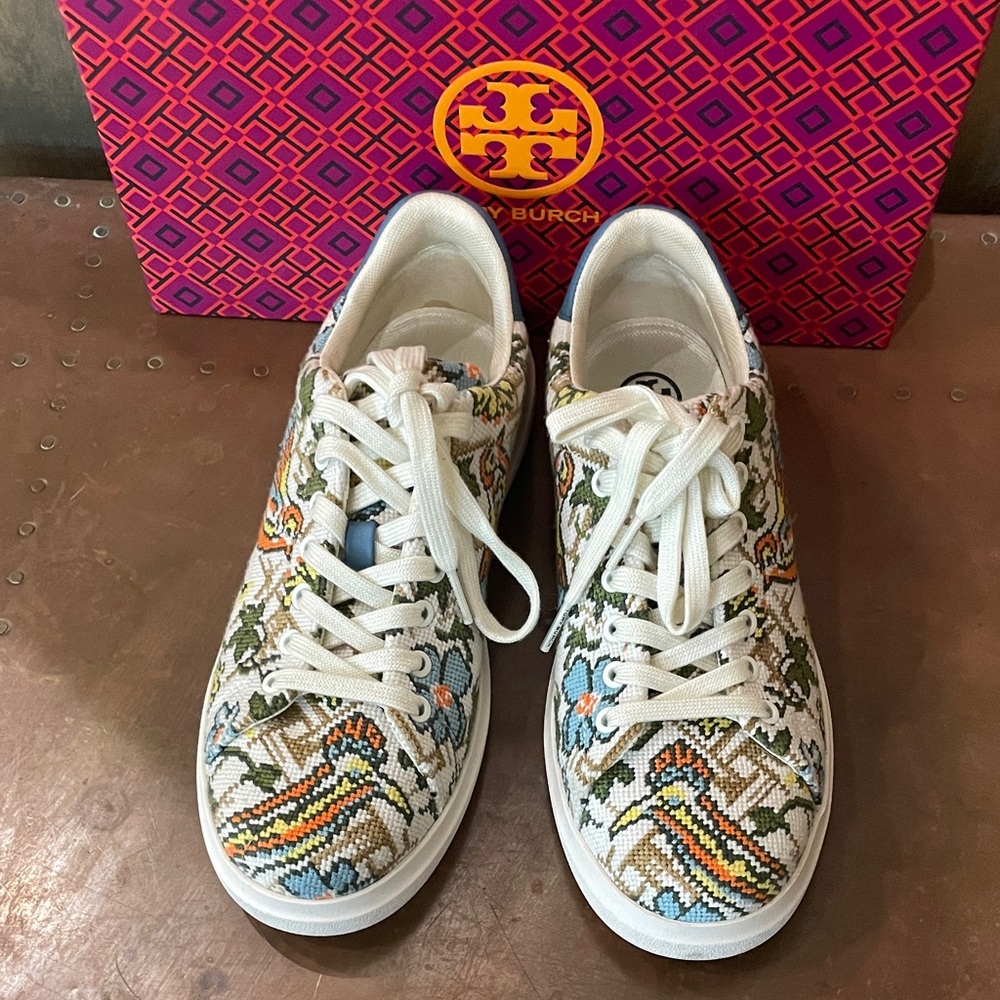 Like New Tory Burch Howell Court Caning with Birds Sneakers